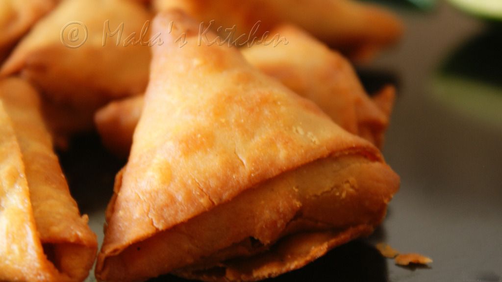photo onionsamosa2_zpszanth2im.jpg