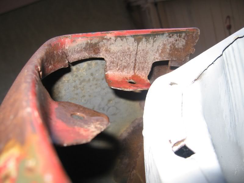 67 standard fenders vs. RS fenders Team Camaro Tech