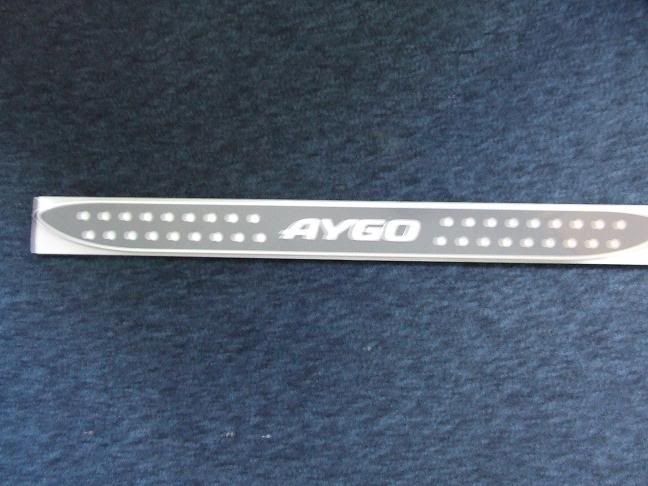 http://i53.photobucket.com/albums/g48/reneenkaatje/Toyota%20Aygo/2006_1204Aygoaccecoires0001.jpg