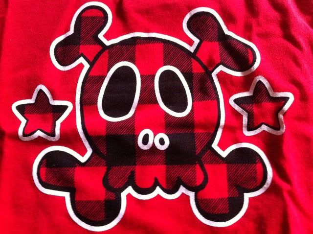 Body mit Totenkopf von Bonprix Body mit Totenkopf von Bonprix