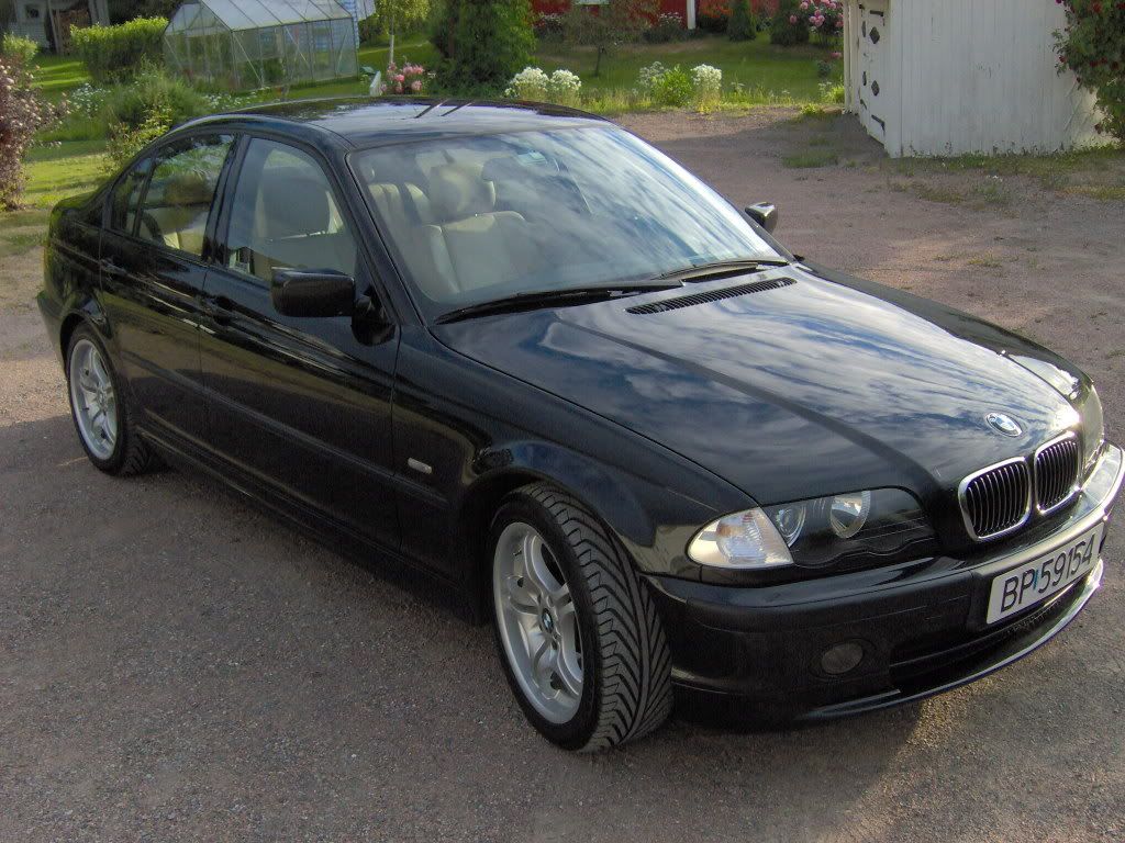 BMW3.jpg