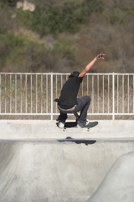 IMAGE: http://i53.photobucket.com/albums/g53/damnplumber/IMG_8088-01.jpg