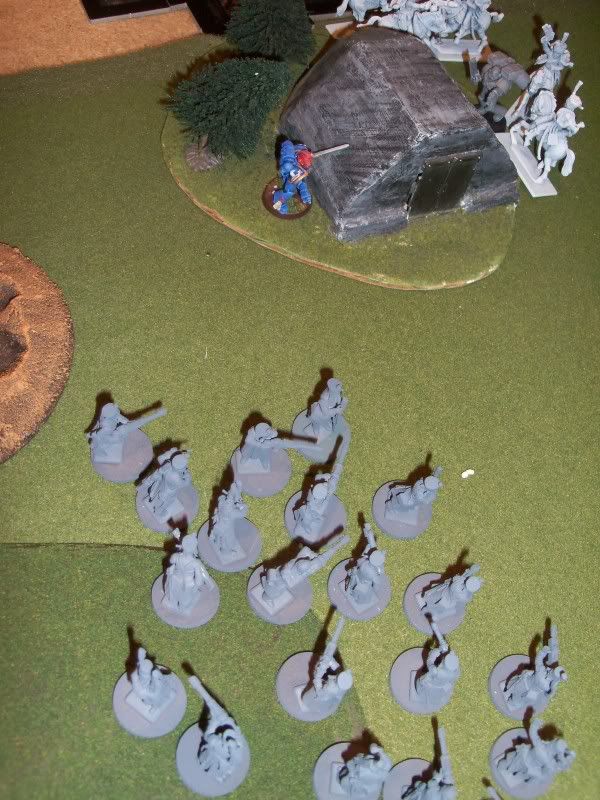Warhammer 40k Space Marine vs Renegade Imperial Guard