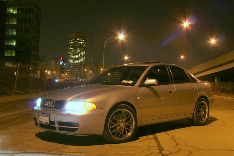 http://i53.photobucket.com/albums/g60/griffiscool/night_audi/IMG_2385Medium.jpg