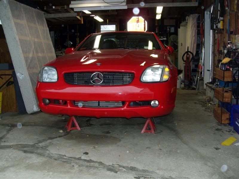 http://i53.photobucket.com/albums/g60/griffiscool/slk230/PaintedWheels001Medium.jpg