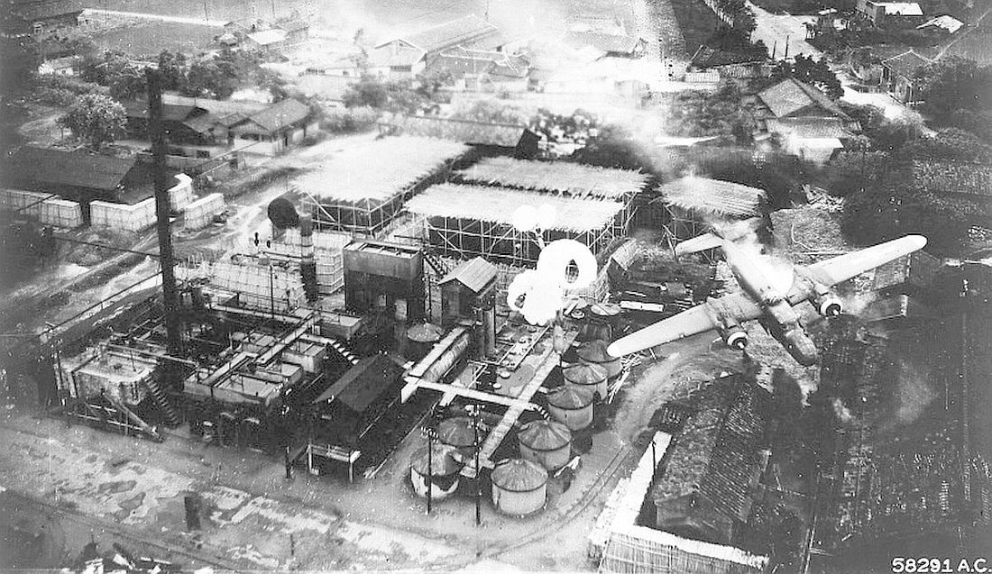 B25_Byoritsu_oil_ref-Formosa_zps54790b3a.jpg%7Eoriginal