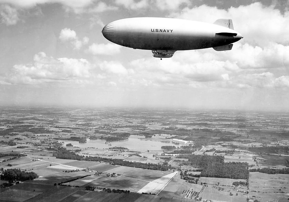 Blimp_US_Navy_zps373bccae.jpg~original