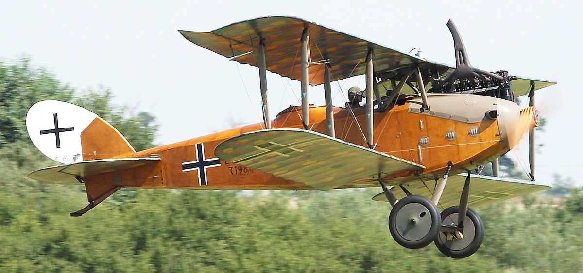 LVG_C6_flying_zps5508ac1c.jpg~original