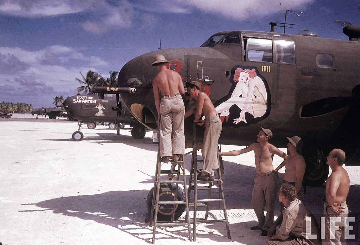 B-25sTarawa44.jpg
