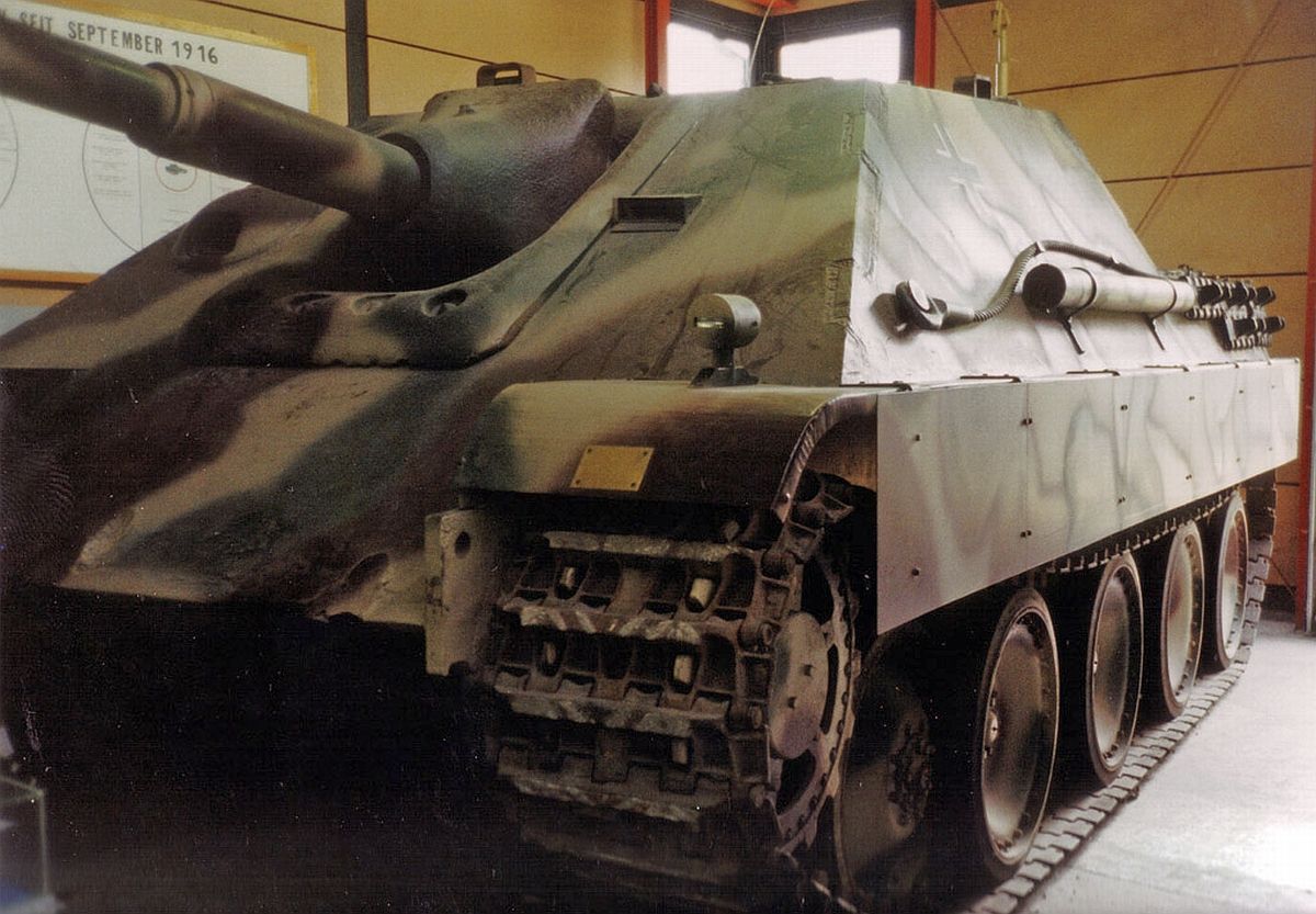 Jagdpanther-museum.jpg