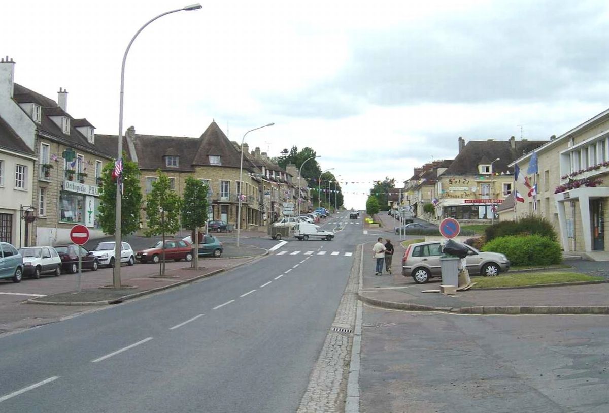 [Image: NormTilly-sur-Seulles.jpg]