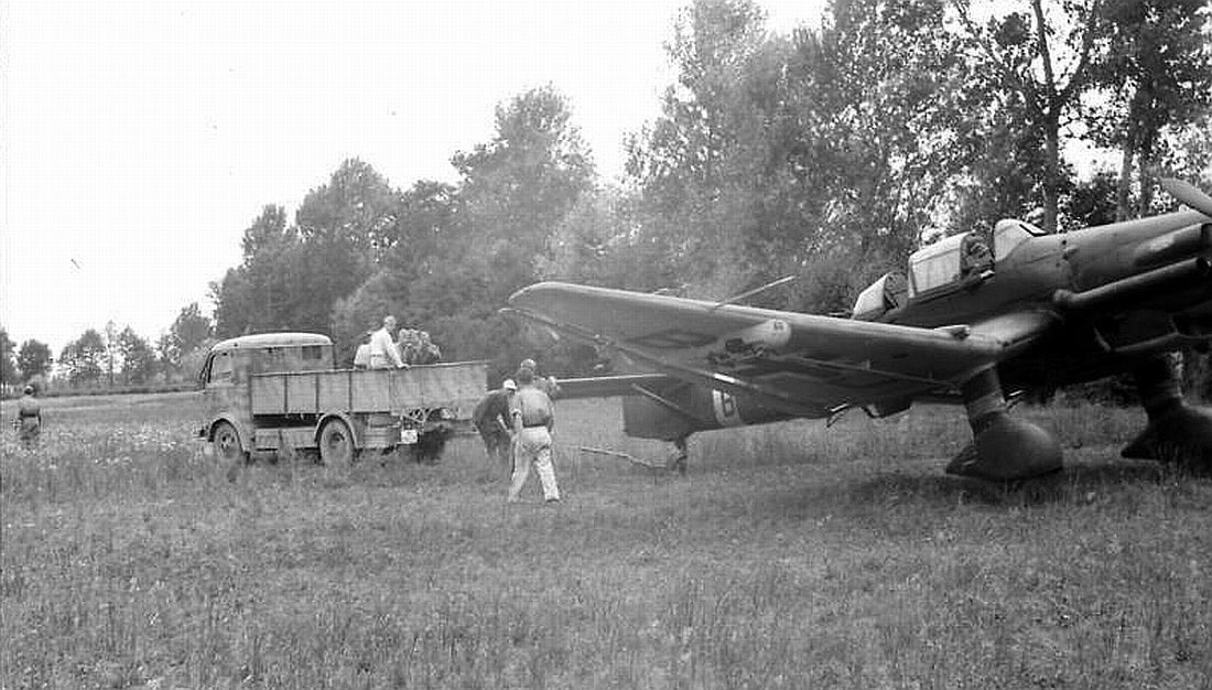 Stuka-Ital-44.jpg
