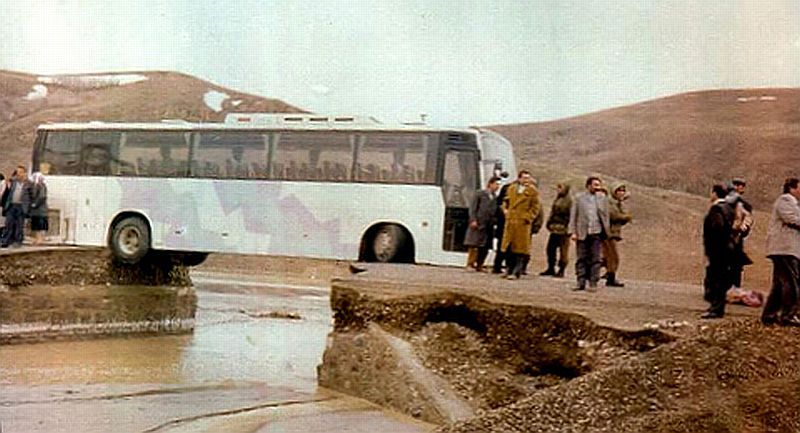 accident_bus2.jpg