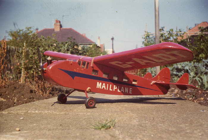 RC-Mailplane-small-1975.gif