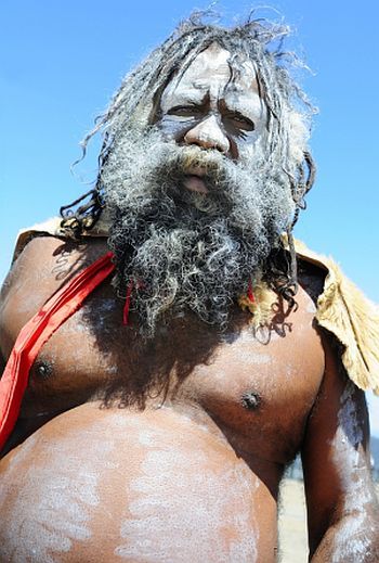 http://i53.photobucket.com/albums/g64/PoorOldSpike/elder_Aborigine_zps2d408bd5.jpg~original