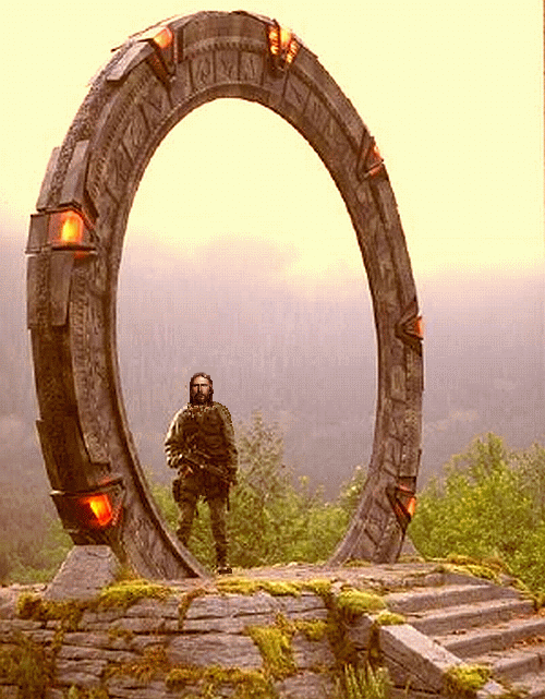 http://i53.photobucket.com/albums/g64/PoorOldSpike/stargateJesus.gif~original