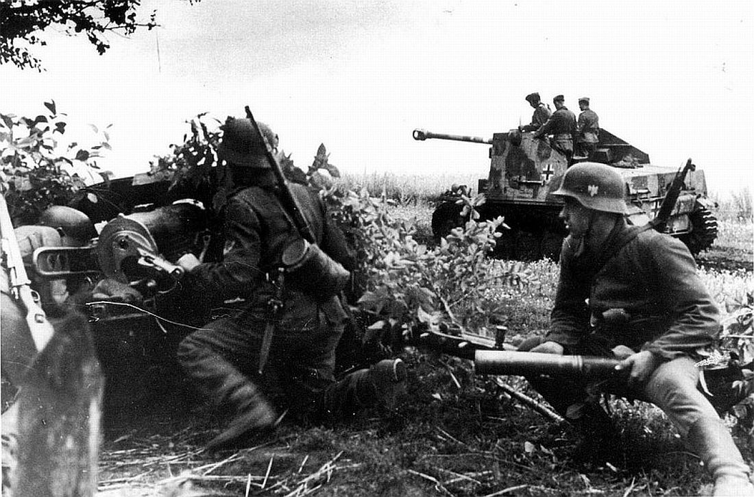 Mard-PakRussia-1943.jpg