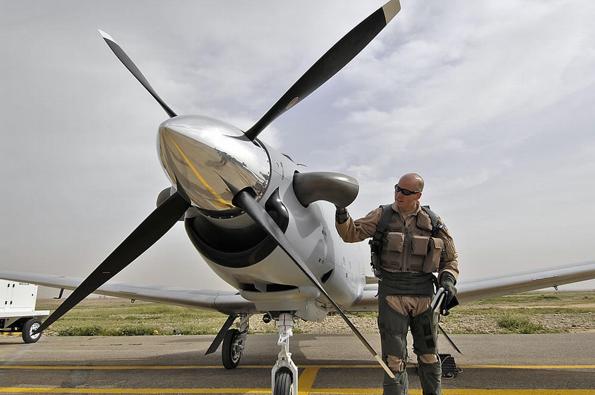 US-pilot-instrut-Iraq.jpg