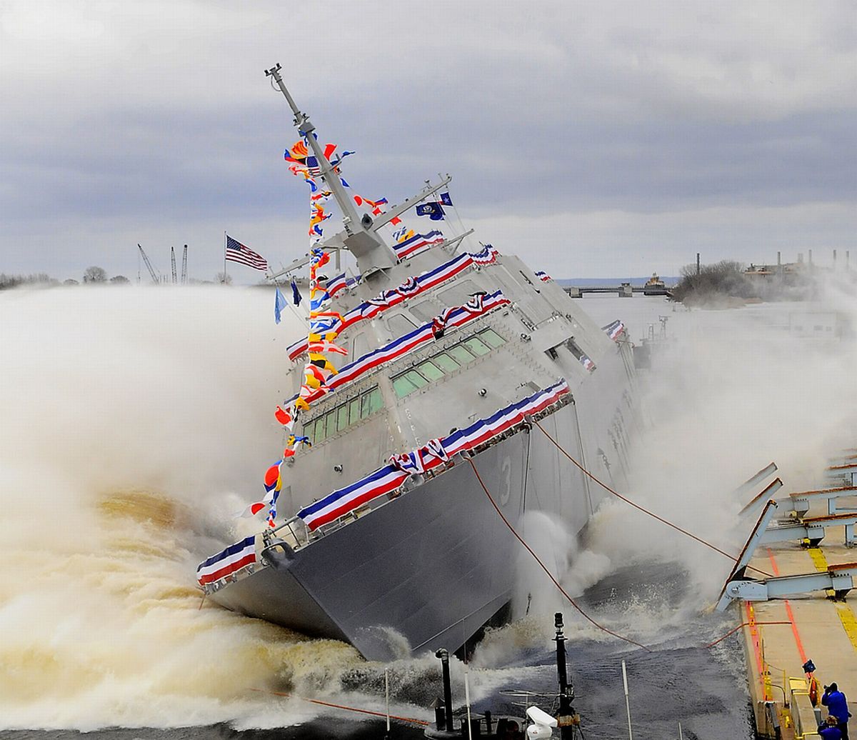 USS-Ft-WorthDec2010.jpg