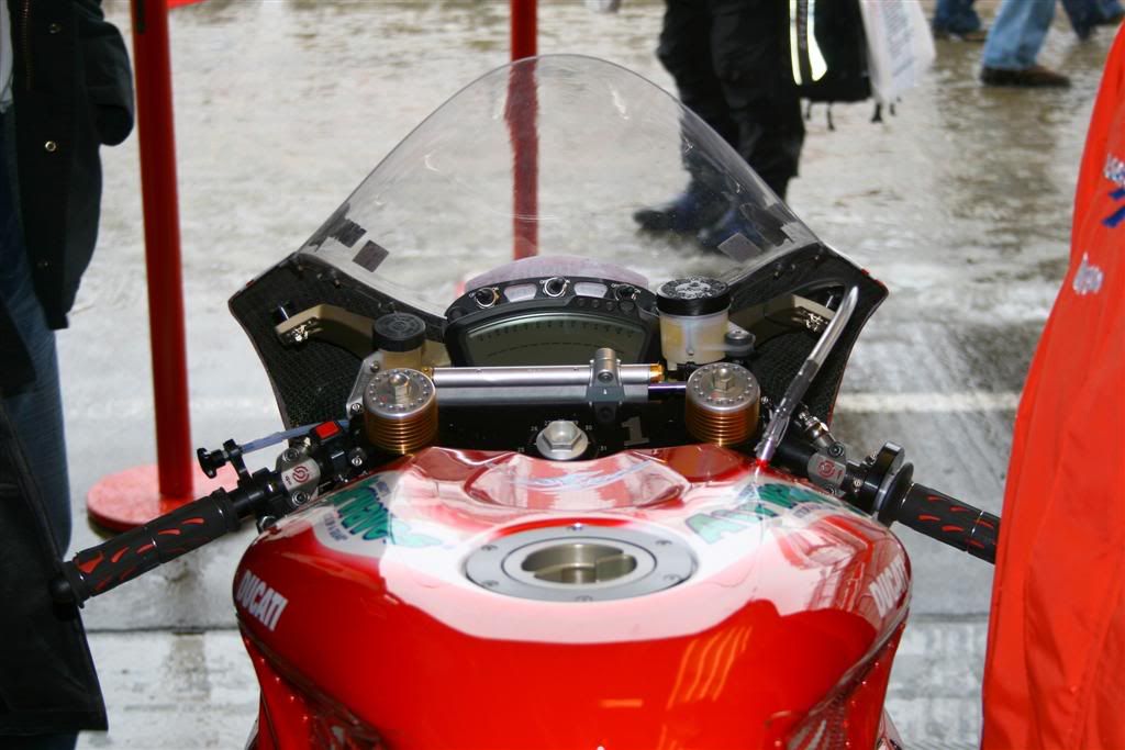 IMAGE: http://i53.photobucket.com/albums/g67/dickydj/General/IMG_5265Large.jpg