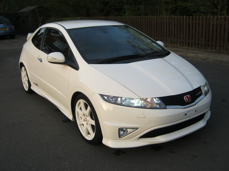 HondaCivicTypeRCWE2014.jpg