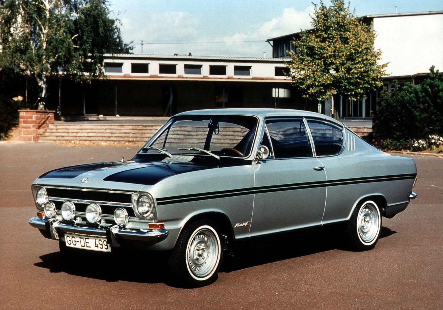 And an Opel Kadett B coupe for