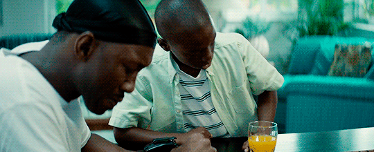  photo tumblr_oluo7dbNb01r49x55o5_540_zpskrxvlghg.gif