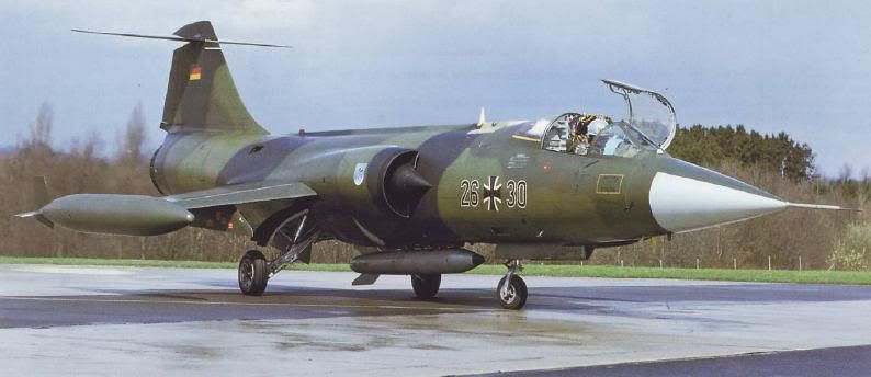 NukeB61onGermanF-104.jpg