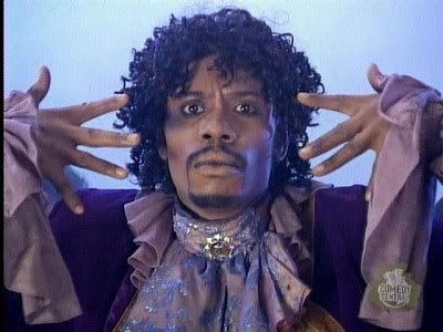 Snoop Dogg does his best impression of Dave Chappelle impersonating Prince.