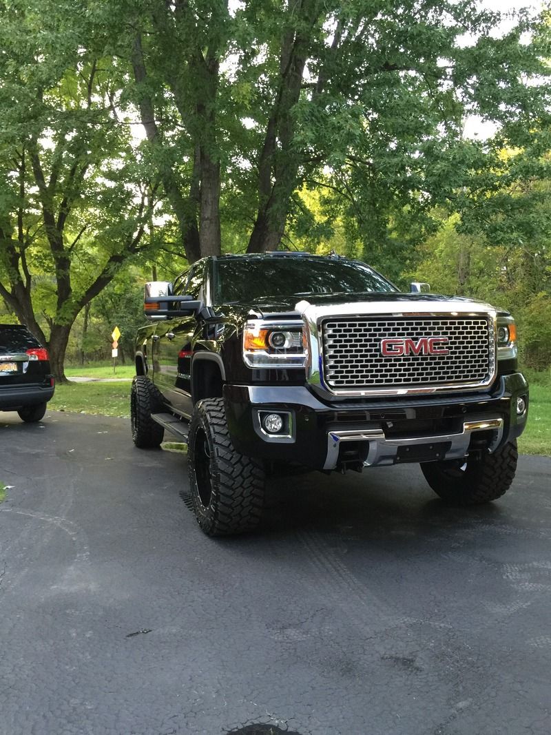 My New 2015 Denali Leveled on 35's - Chevy and GMC Duramax ... My New 2015 Denali Leveled on 35's - Chevy and GMC Duramax ...